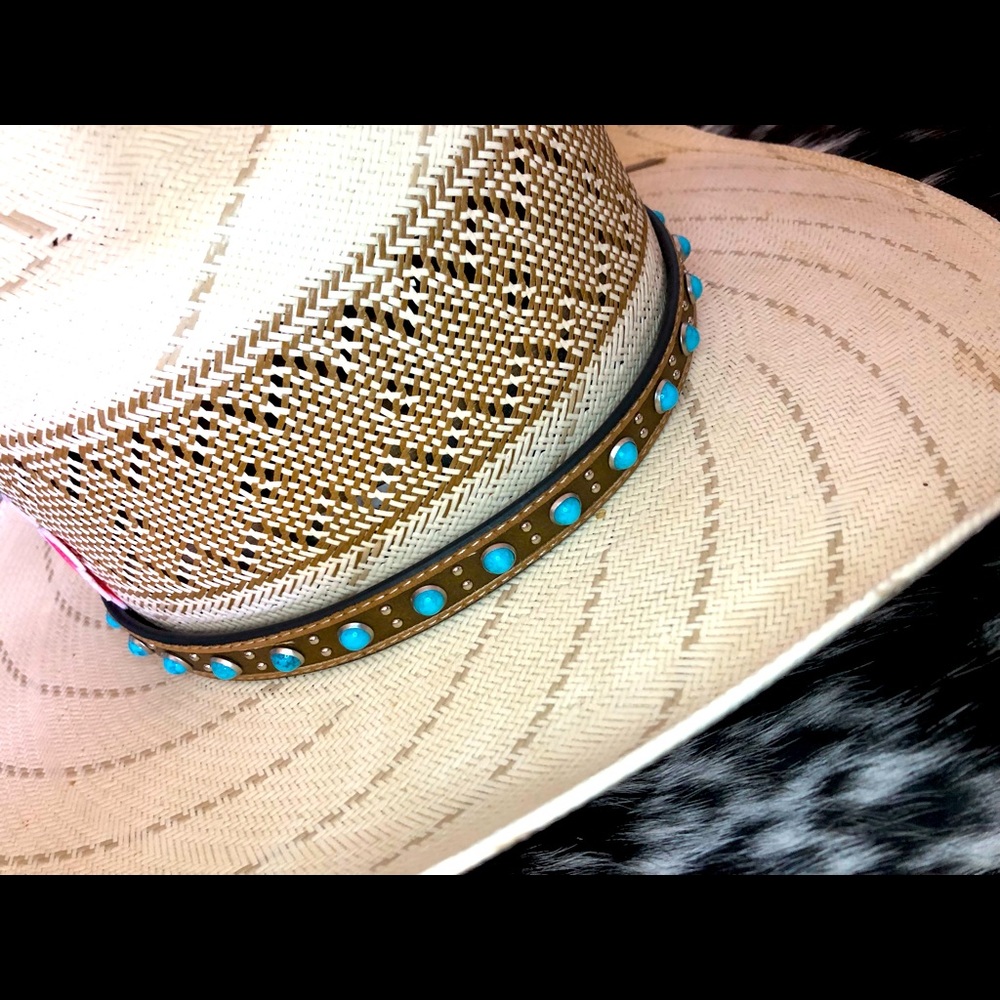 NWOT Turquoise studded hat belt